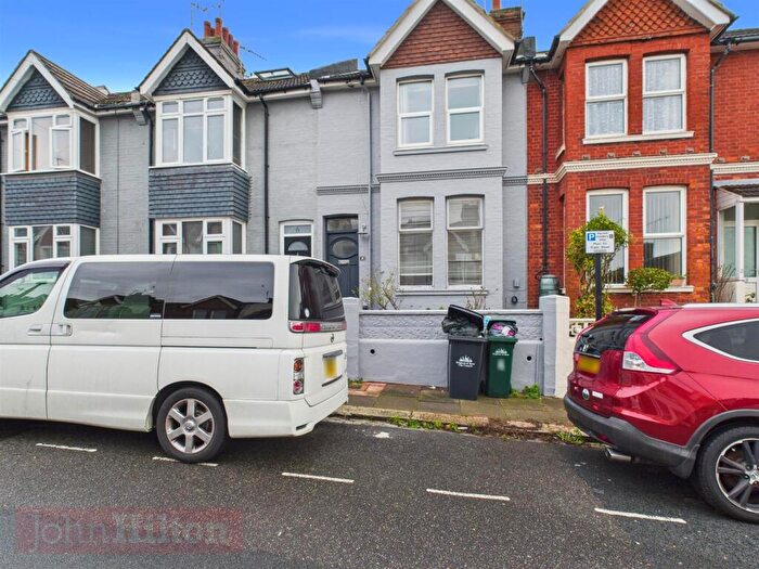 3 Bedroom Terraced House To Rent In Shanklin Road, Brighton, BN2
