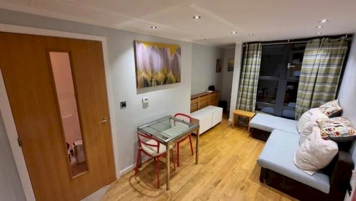1 Bedroom Flat To Rent In Knight House, Scott Avenue, London, SW15