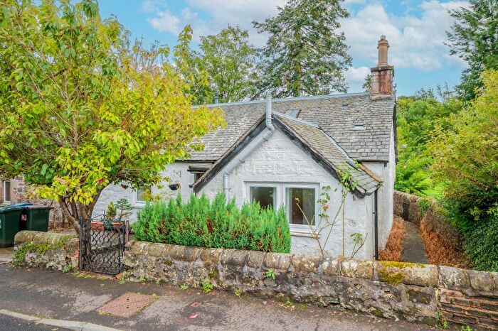 3 Bedroom Semi-Detached House For Sale In Greenbank Road, Glenfarg, Perthshire, PH2
