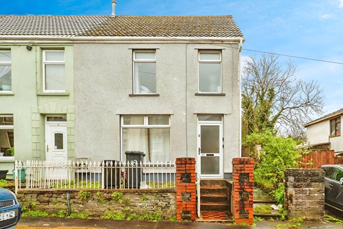 3 Bedroom Property To Rent In Fforest Hill, Aberdulais, Neath, SA10