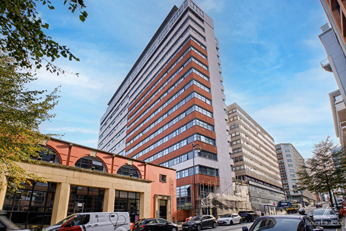 2 Bedroom Apartment To Rent In Brindley House, Newhall Street, Birmingham City Centre, B3