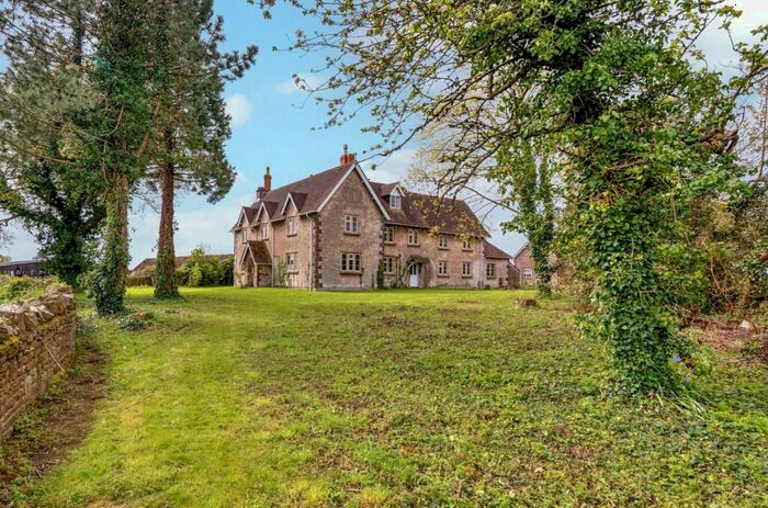 7 Bedroom Detached House For Sale In Churchend Lane, Charfield, Wotton-under-Edge, Gloucestershire, GL12