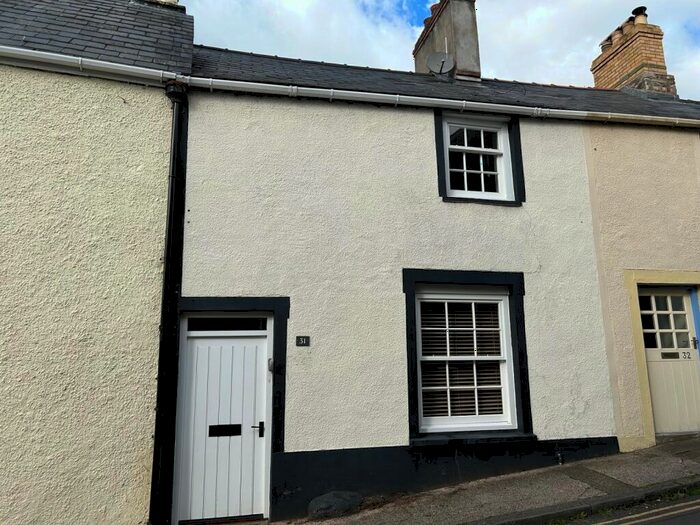 2 Bedroom Terraced House For Sale In Bridge Street, Crickhowell, Powys., NP8