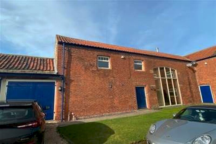 4 Bedroom Barn Conversion Character Property To Rent In The Threshing Barn, Tickhill, DN11