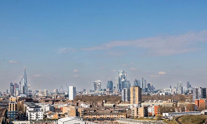 1 Bedroom Apartment For Sale In Grinstead Road, Deptford, SE8