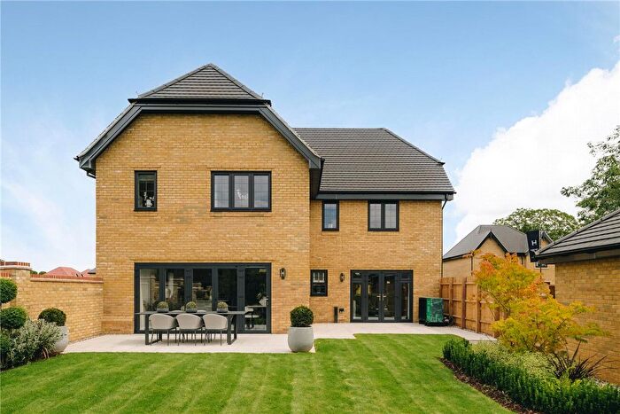 5 Bedroom Detached House For Sale In Hayfield Lodge, Over, Cambridge, CB24