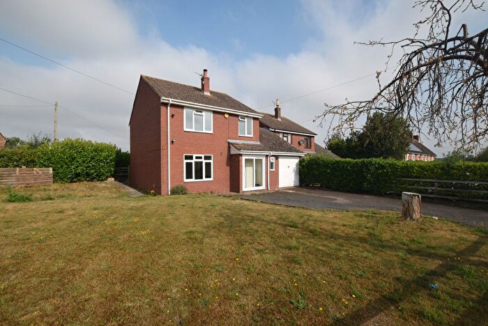 3 Bedroom Link Detached House For Sale In Great Bolas, Telford, Shropshire, Pq., TF6