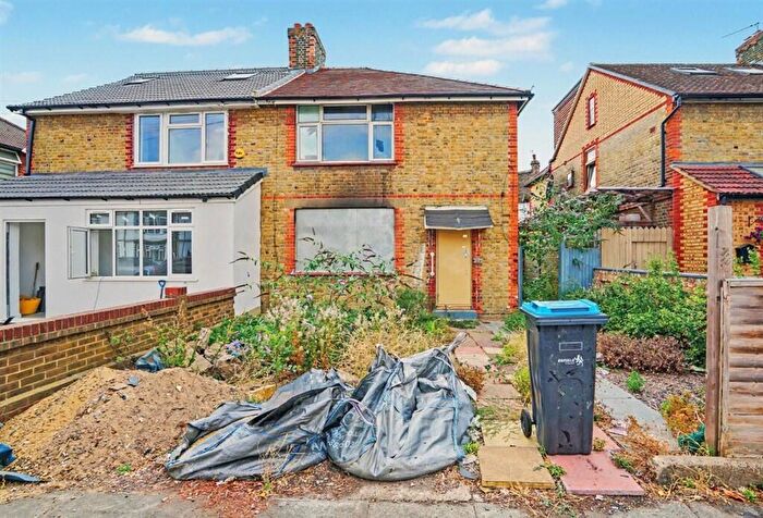 3 Bedroom Semi-Detached House For Sale In Brookfield Road, London, N9
