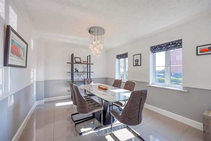 5 Bedroom Detached House For Sale In Drovers Way, Desford, LE9