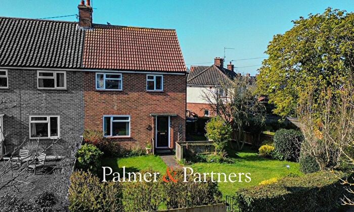 3 Bedroom Semi-Detached House For Sale In The Avenue, Halesworth, Suffolk, IP19