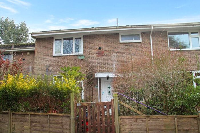 3 Bedroom Terraced House For Sale In Bishop's Waltham, Hampshire, SO32