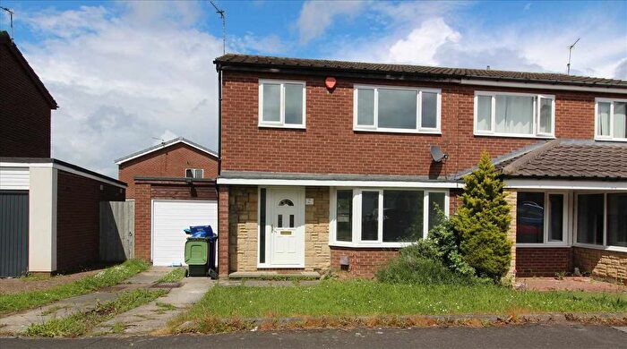 3 Bedroom Semi-Detached House For Sale In Kinloss Square, Eastfield Dale, Cramlington, NE23