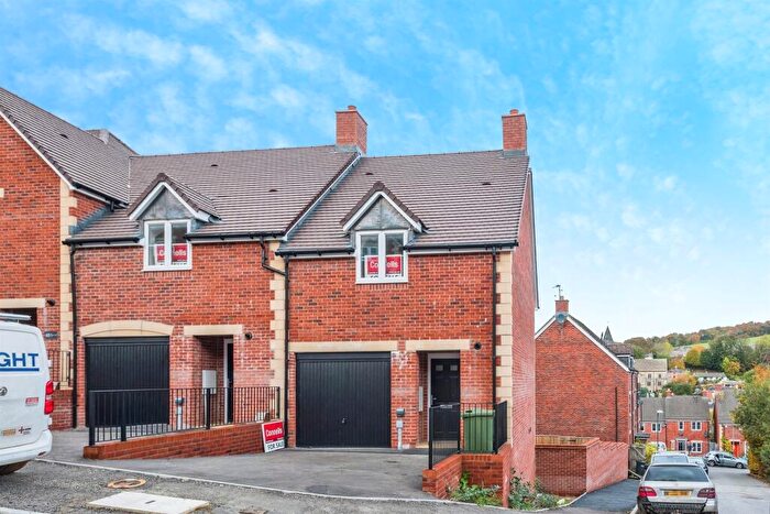 3 Bedroom End Of Terrace House For Sale In Ben Grazebrooks Well, Stroud, GL5