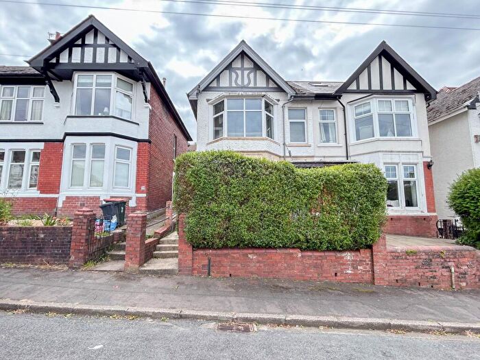 4 Bedroom Semi-Detached House For Sale In Woodland Park Road, Newport, NP19