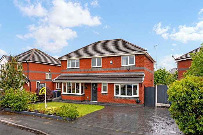 4 Bedroom Detached House For Sale In Burns Close, Liverpool, L16
