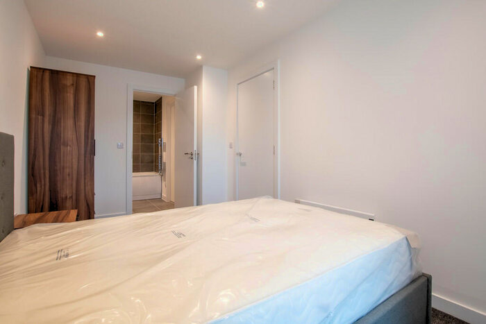 2 Bedroom Apartment To Rent In Alexandra Park, Willow Road, LS4