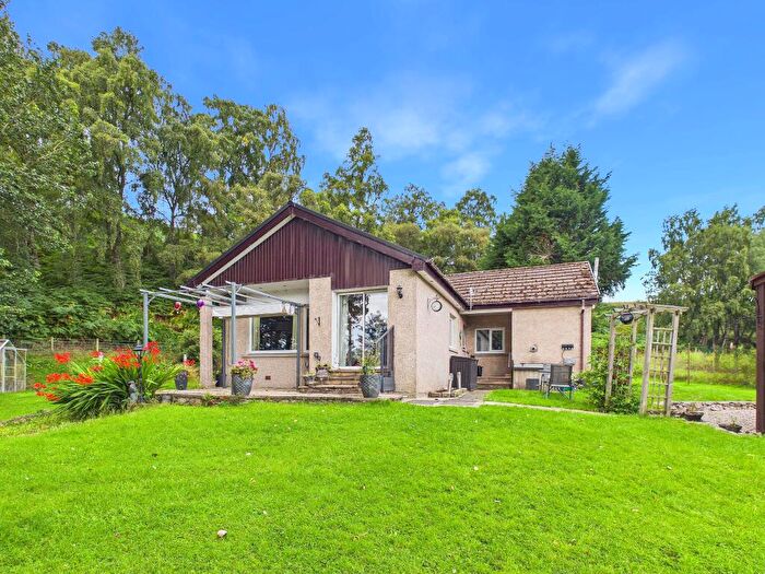 3 Bedroom Detached House For Sale In Glen Road, Newtonmore, PH20