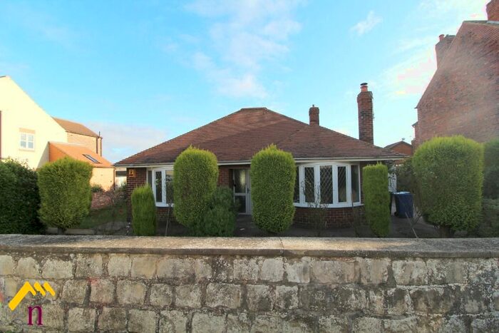 3 Bedroom Bungalow To Rent In Doncaster Road, Braithwell, Rotherham S66