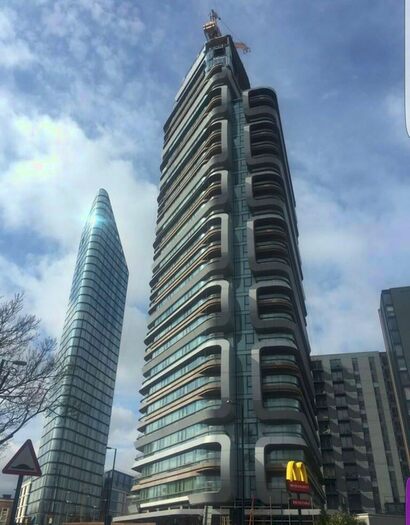 2 Bedroom Apartment To Rent In Canaletto Tower, Shoreditch, Old Street, City Road, EC1V