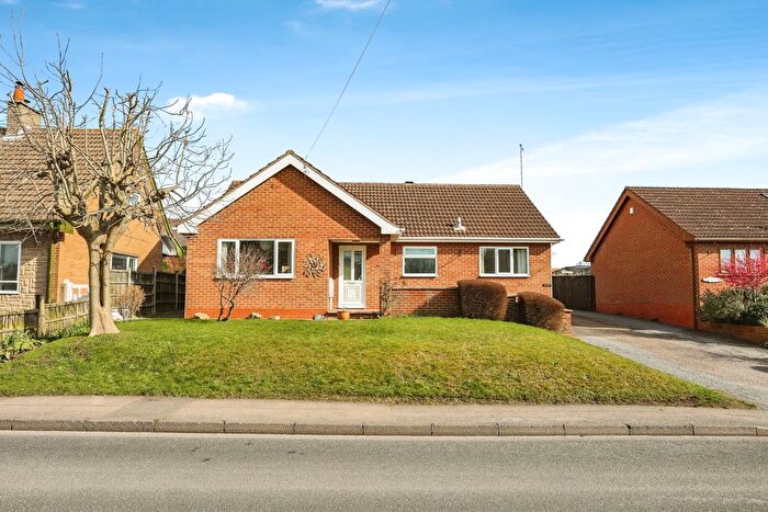 2 Bedroom Bungalow For Sale In Main Road, Plumtree, Nottingham, Nottinghamshire, NG12