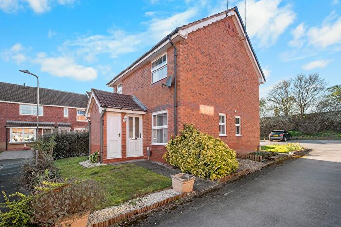 1 Bedroom Semi Detached House For Sale In Clayton Drive, Bromsgrove, B60