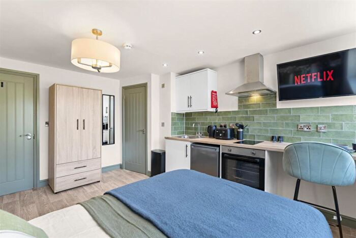 Studio To Rent In Woods Lane, Derby, DE22