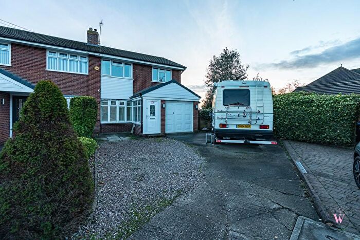 3 Bedroom Semi-Detached House For Sale In Paulden Road, Lostock Gralam, Northwich, CW9