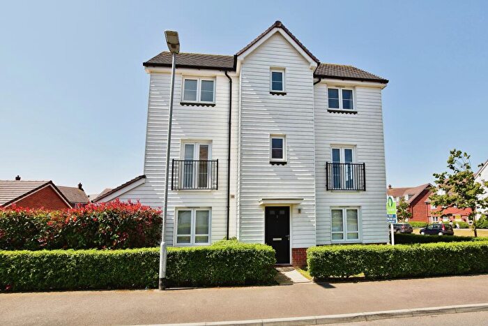 4 Bedroom Detached House To Rent In Bridger Way, Maidstone, Kent, ME17