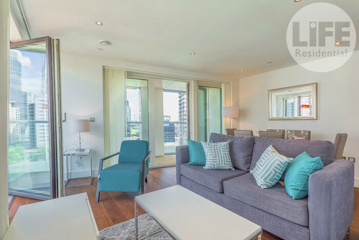 3 Bedroom Apartment To Rent In Talisman Tower, Lincoln Plaza, London, E14