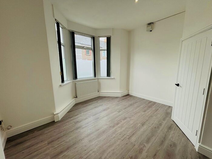 2 Bedroom Flat To Rent In Morel Street, Barry, CF63
