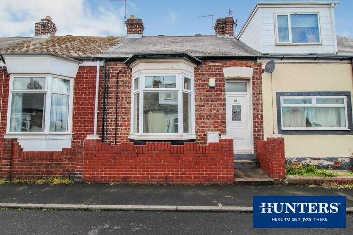 2 Bedroom Cottage To Rent In Hylton Street, Sunderland, Tyne And Wear, SR4