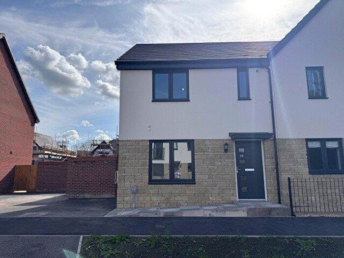 2 Bedroom House For Sale In Didcot, Oxfordshire, OX11