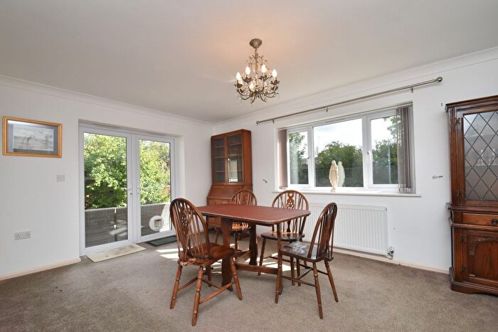 2 Bedroom Detached Bungalow For Sale In Bishops Road, Somersham, PE28