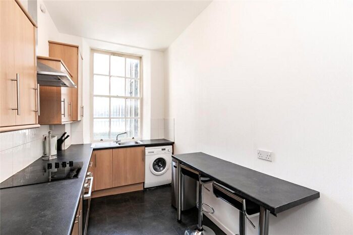 2 Bedroom Flat To Rent In King Street, Aberdeen, AB24