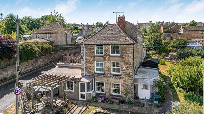 3 Bedroom Semi-Detached House For Sale In Jubilee Road, Nailsworth, GL6