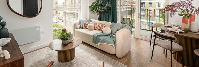 2 Bedroom Flat For Sale In Staines-Upon-Thames, Staines Upon Thames, TW18