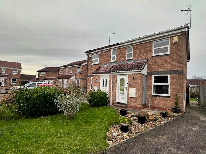 2 Bedroom Semi-Detached House To Rent In Teal Garth, Bridlington, East Yorkshire, YO15