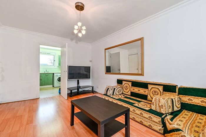 1 Bedroom Flat To Rent In Hilldrop Crescent, Islington, London, N7