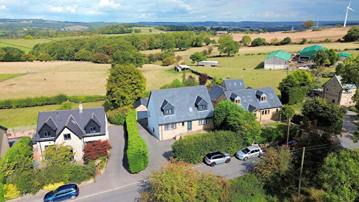 6 Bedroom Detached House For Sale In Cooper Lane, Hoylandswaine, S36