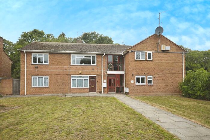 2 Bedroom Maisonette For Sale In Westacre Crescent, Wolverhampton, West Midlands, WV3