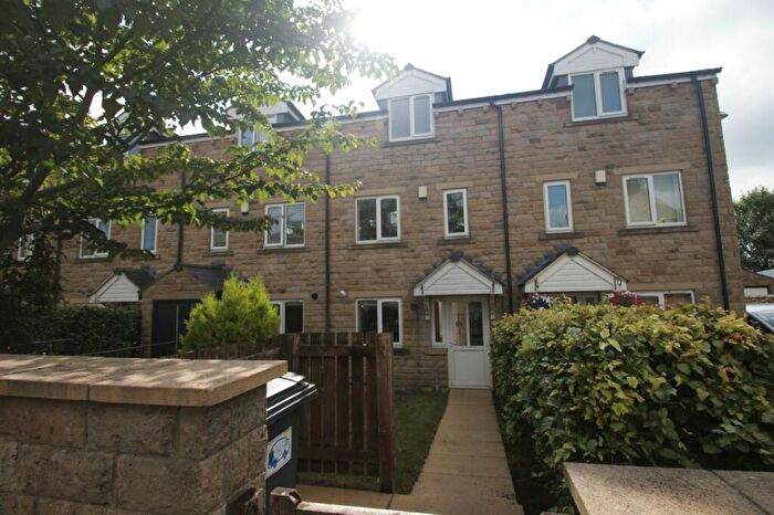 4 Bedroom Terraced House To Rent In Kerry Hill, Horsforth, Leeds, West Yorkshire, Uk, LS18