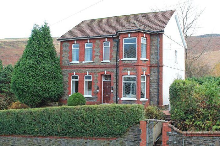 4 Bedroom Detached House For Sale In High Street, Porth, CF39