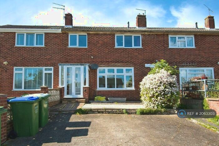 3 Bedroom Terraced House To Rent In Elmhurst, Belvedere, DA17