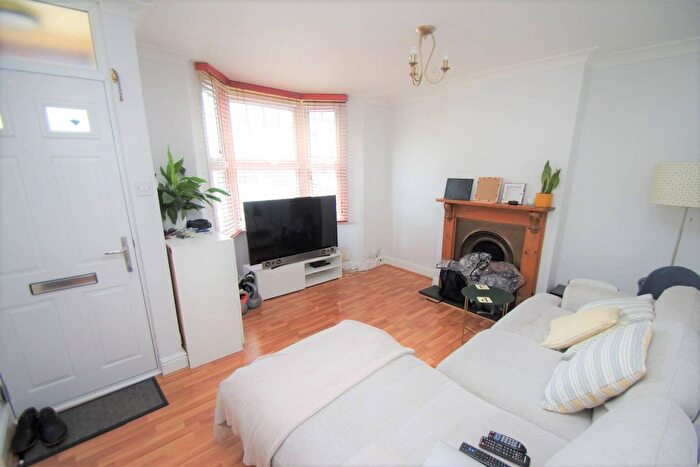 2 Bedroom Terraced House To Rent In Denmark Street, Watford, WD17
