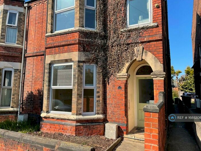 1 Bedroom Flat To Rent In Holly Road, Retford, DN22