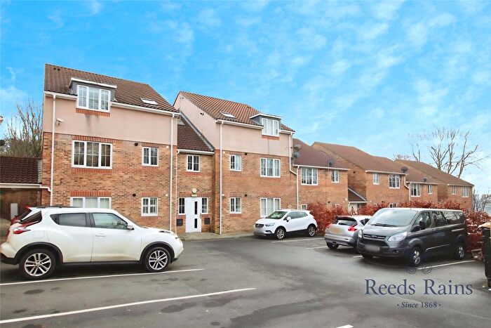2 Bedroom Flat To Rent In Hawthorn Close, Newcastle Upon Tyne, NE15