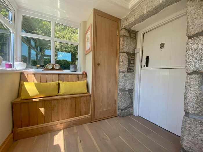 2 Bedroom Cottage For Sale In Lowertown, Helston, TR13