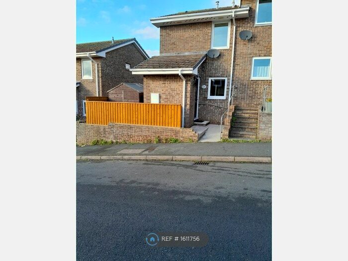 2 Bedroom Semi-Detached House To Rent In Broadmeadow View, Teignmouth, TQ14