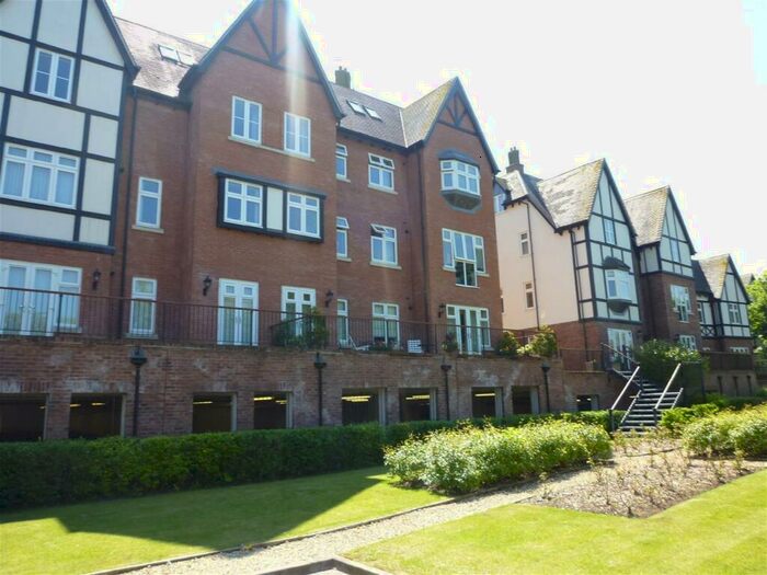 2 Bedroom Flat To Rent In Kenilworth House Eveson Court, Station Road, Dorridge, B93