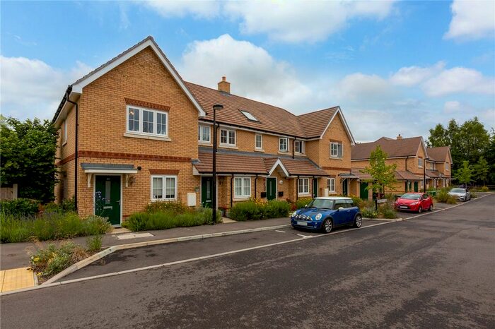 2 Bedroom Terraced House For Sale In George Smart Close, Tunbridge Wells, Kent, TN2